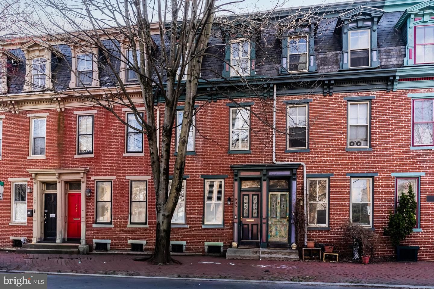 906 Green Street photo 30