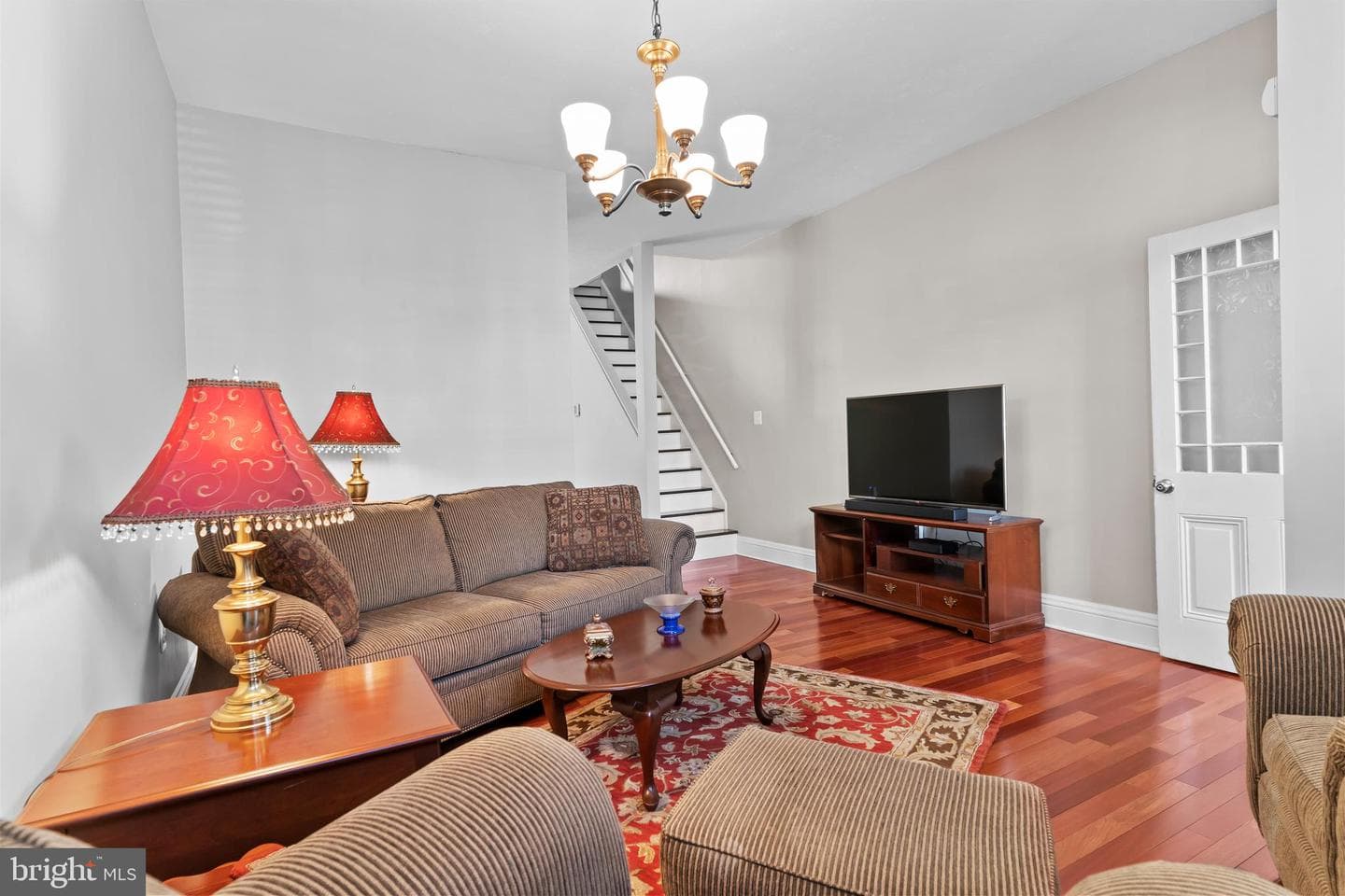 906 Green Street photo 5