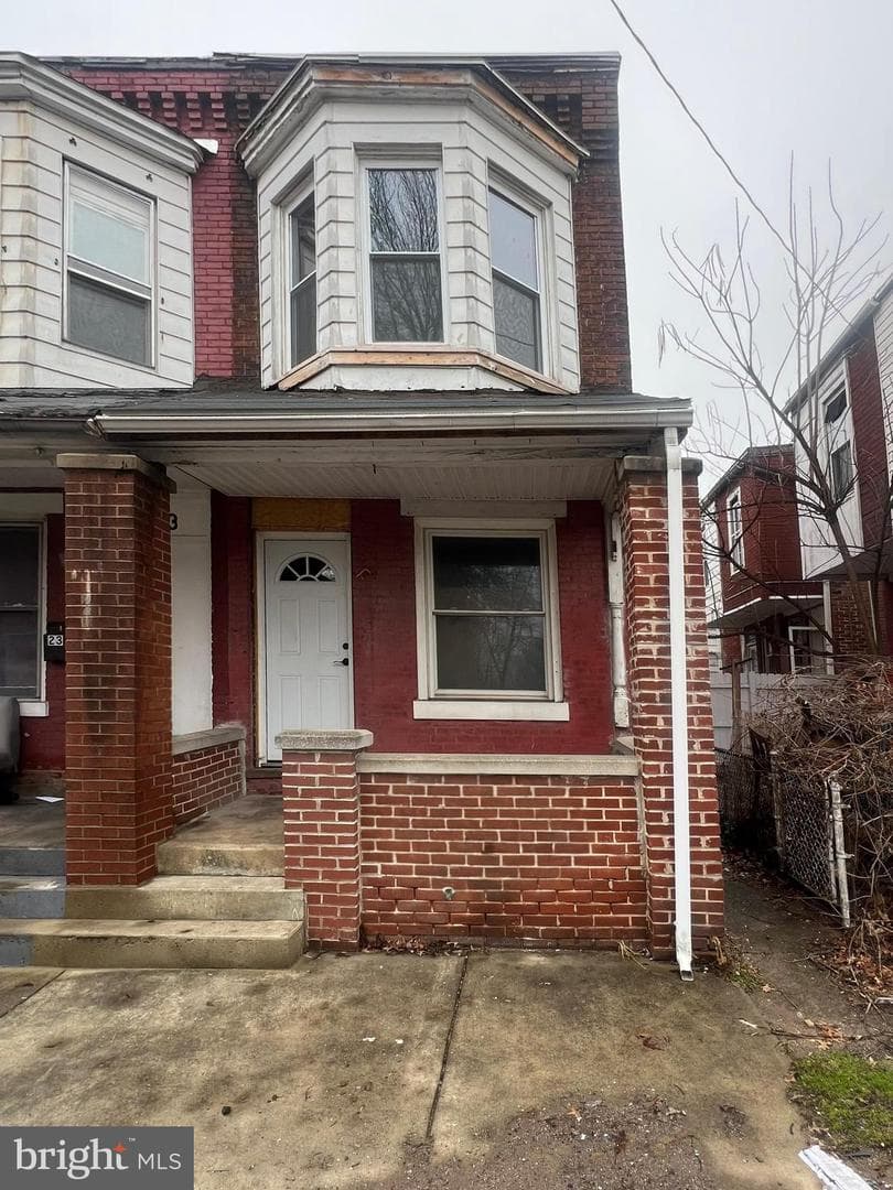 21 N Summit Street photo 1