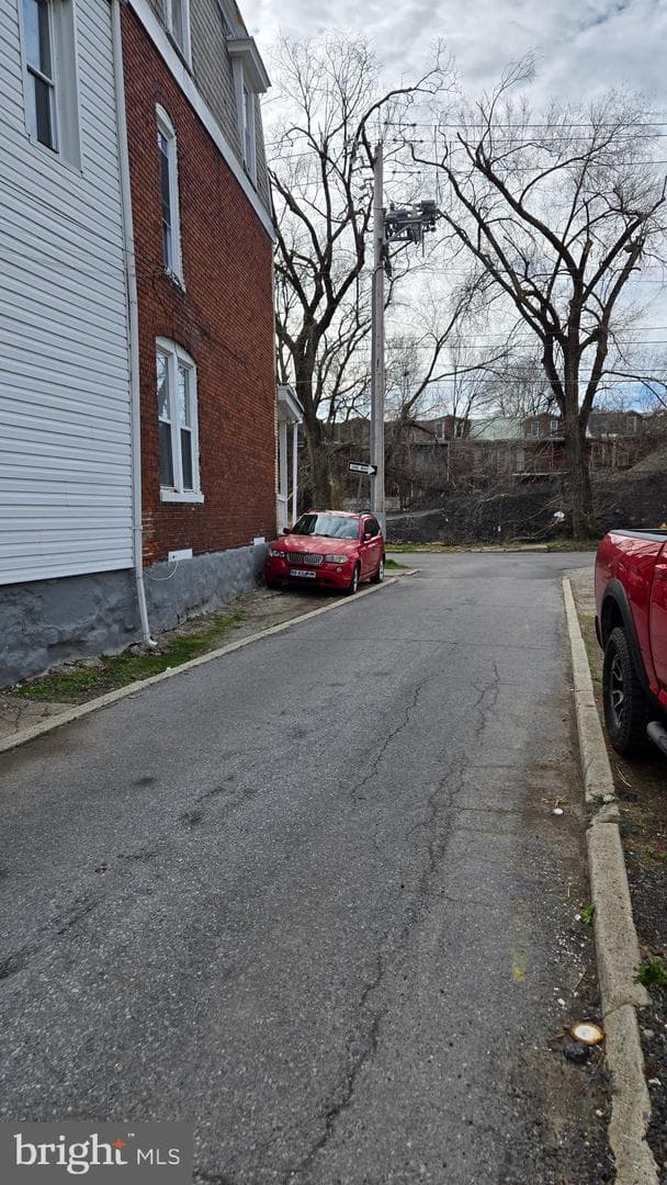 2503 Agate Street photo 3