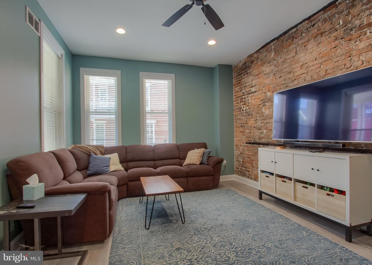 1730 Green Street photo 16