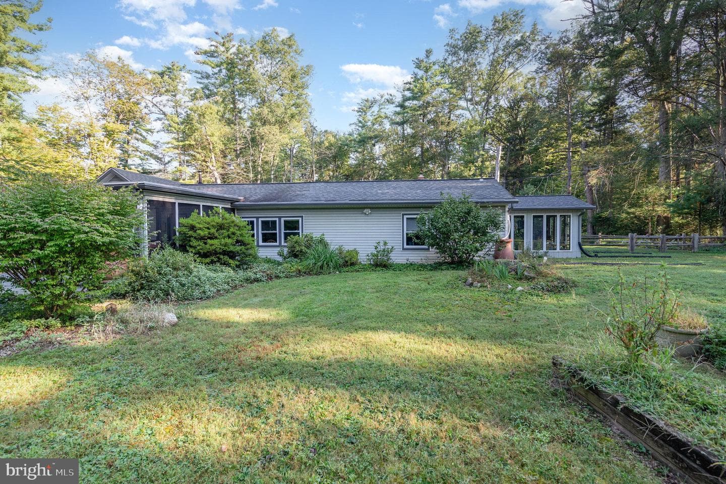 1649 Mountain Road photo 24