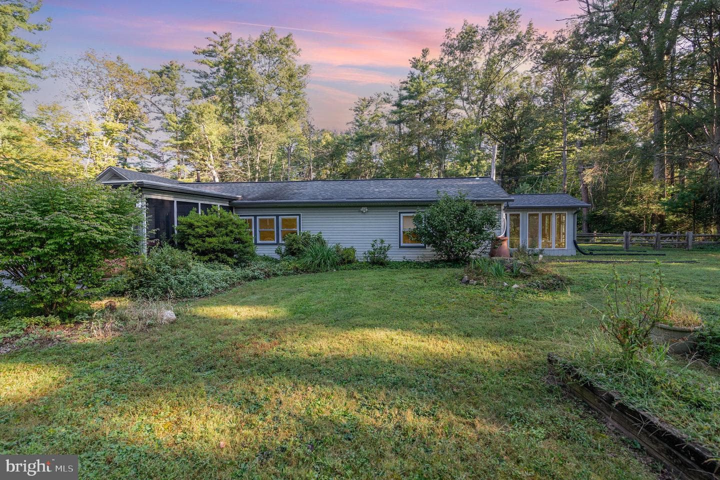 1649 Mountain Road photo 26