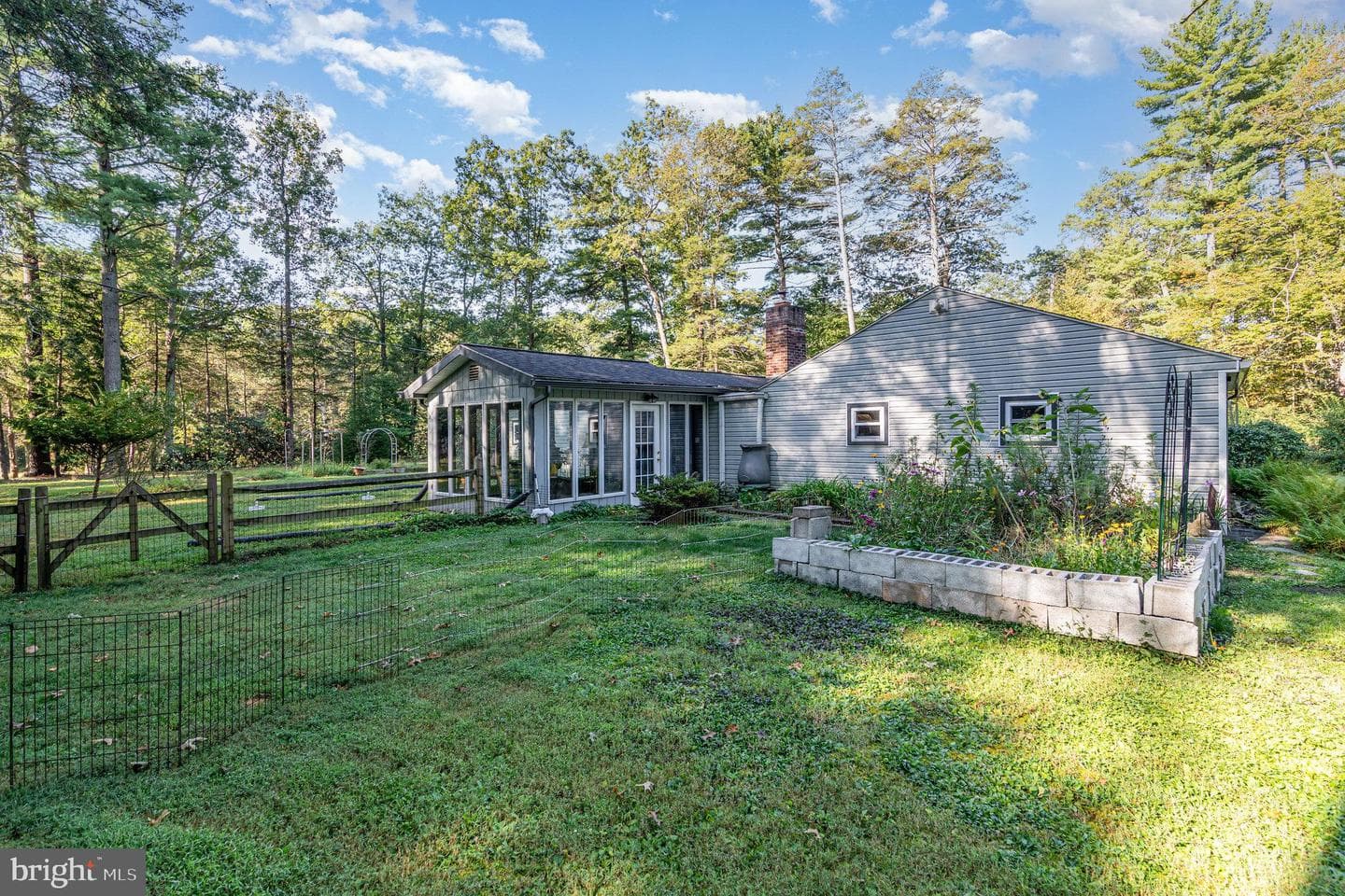 1649 Mountain Road photo 35