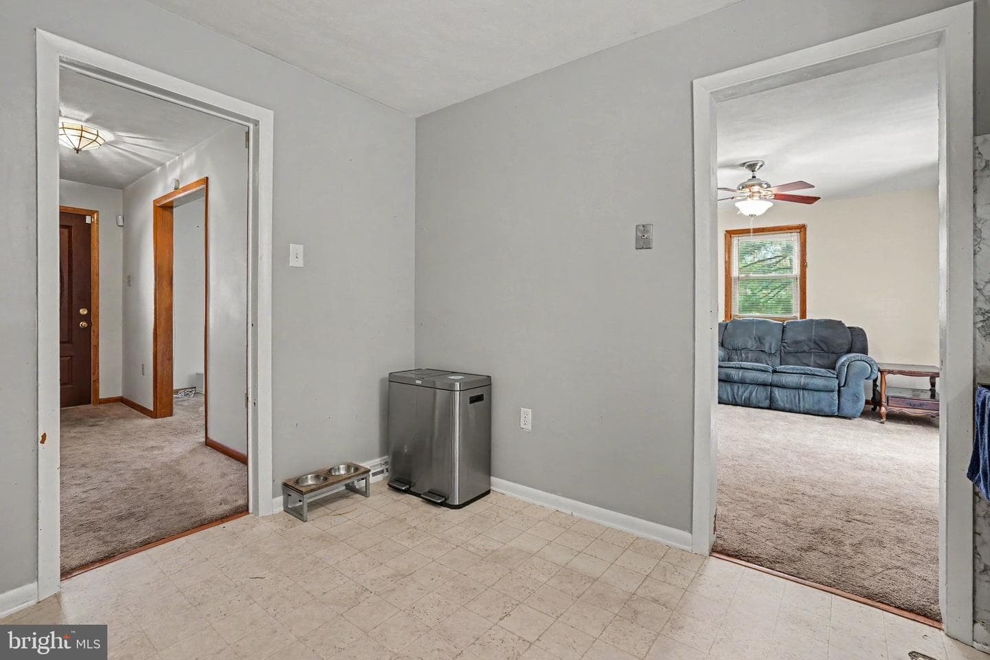 1252 Barley Corn Square photo 10