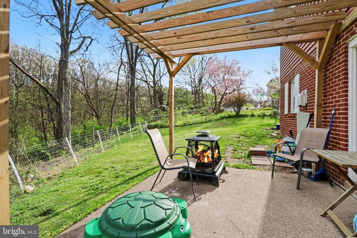 1252 Barley Corn Square photo 34
