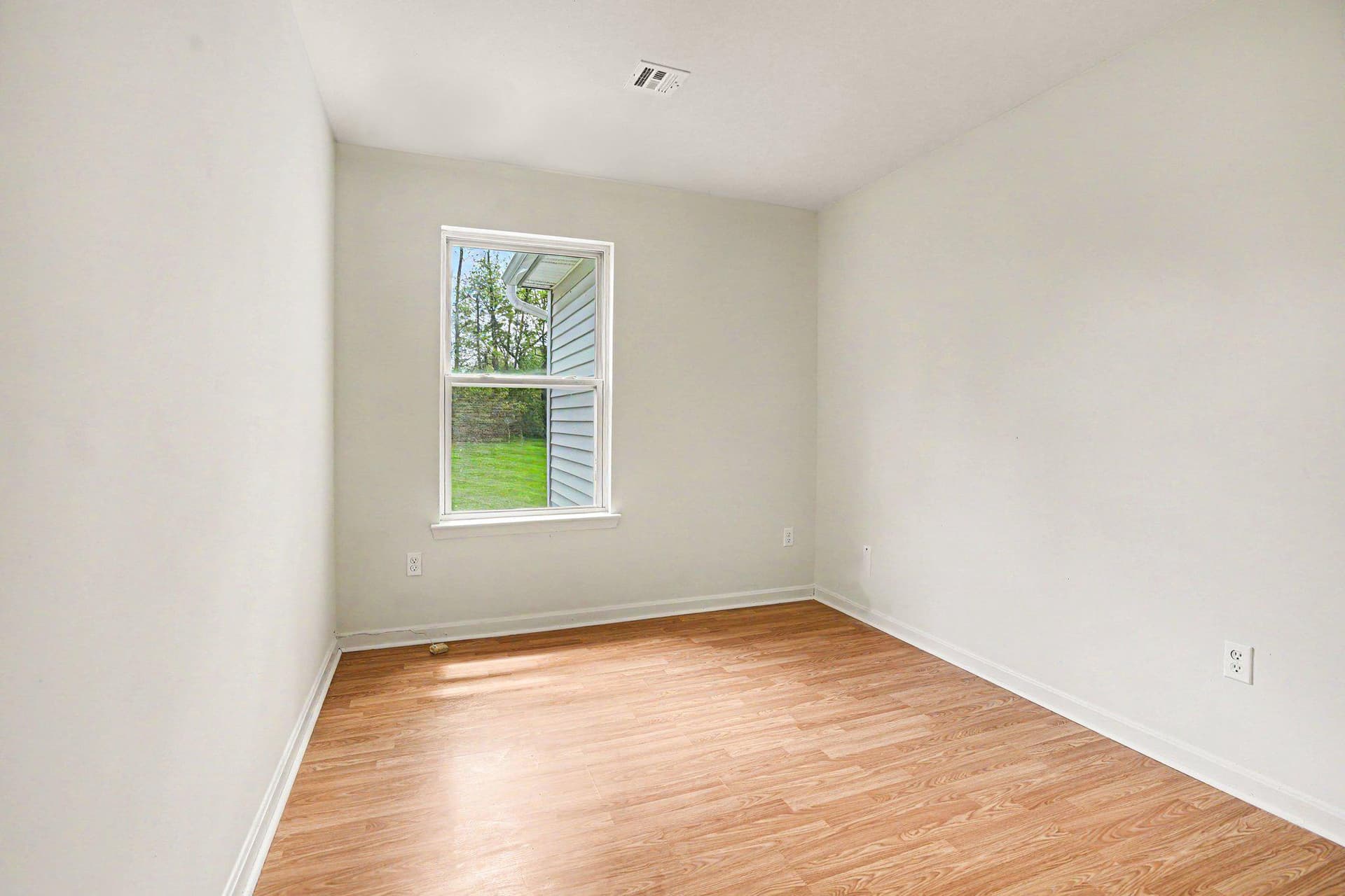 5801 Hidden Lake Drive #E photo 10