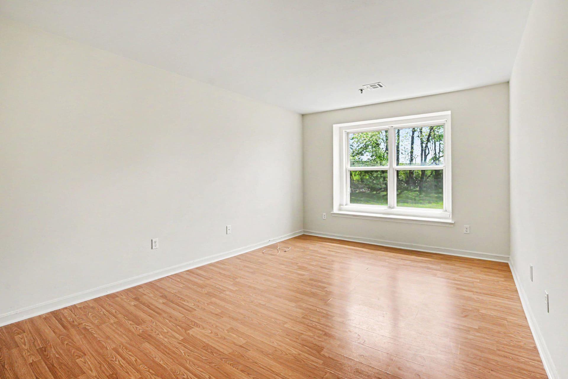 5801 Hidden Lake Drive #E photo 7