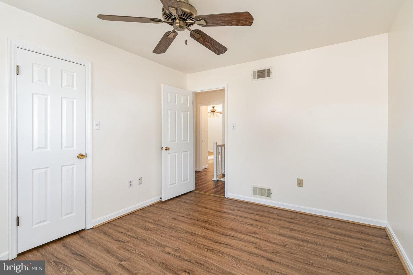 6280 Spring Knoll Drive photo 16