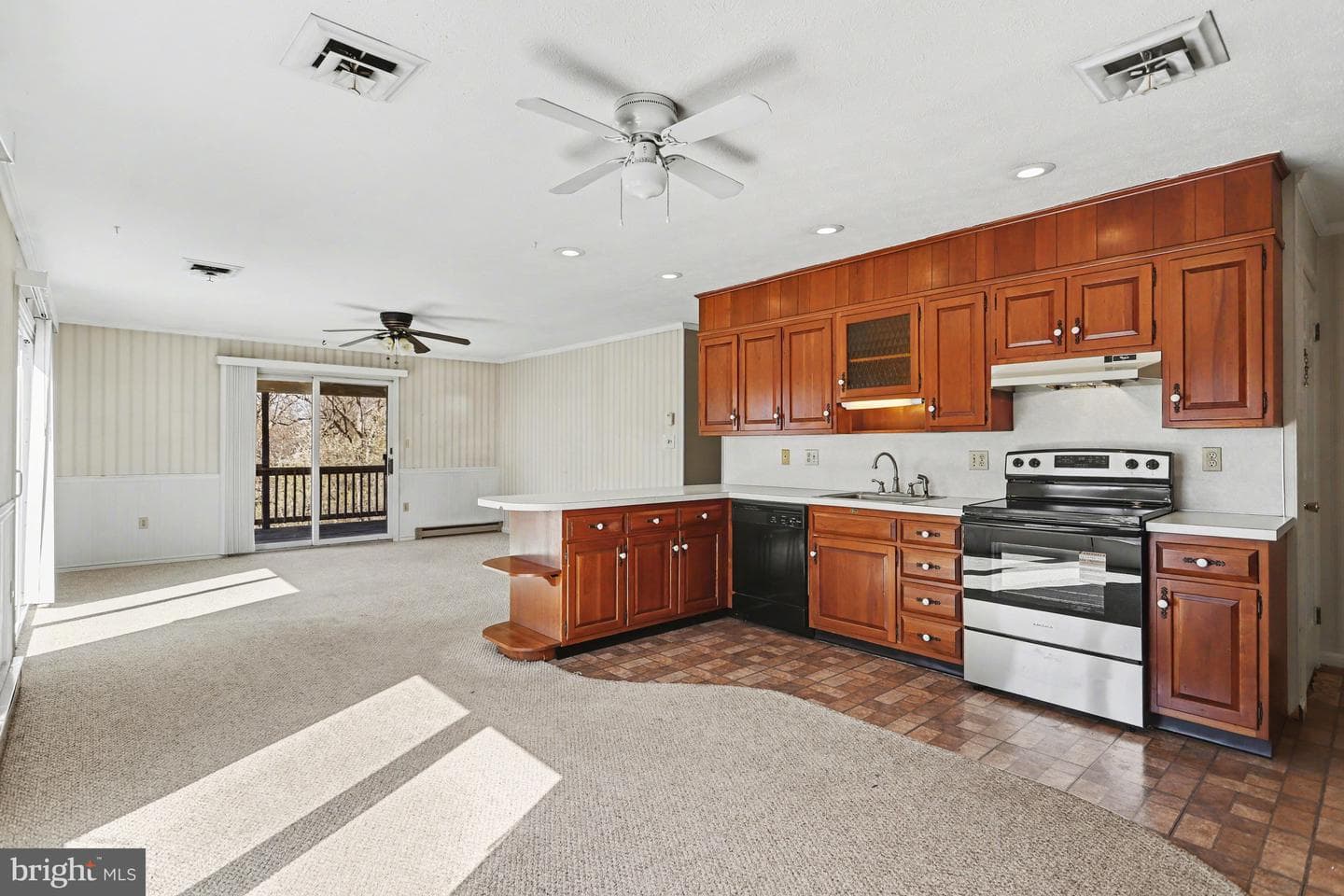 7204 Charles Drive photo 44