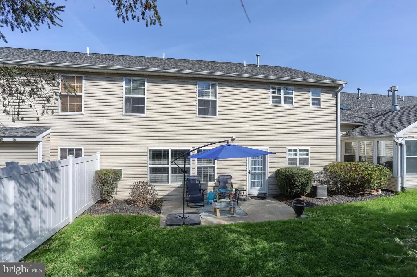 119 Merlin Drive photo 32