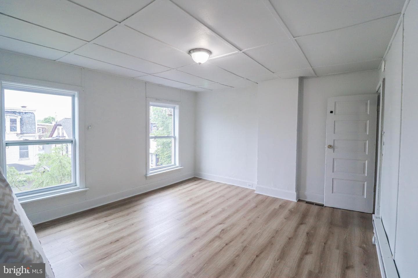 1632 Derry Street photo 14