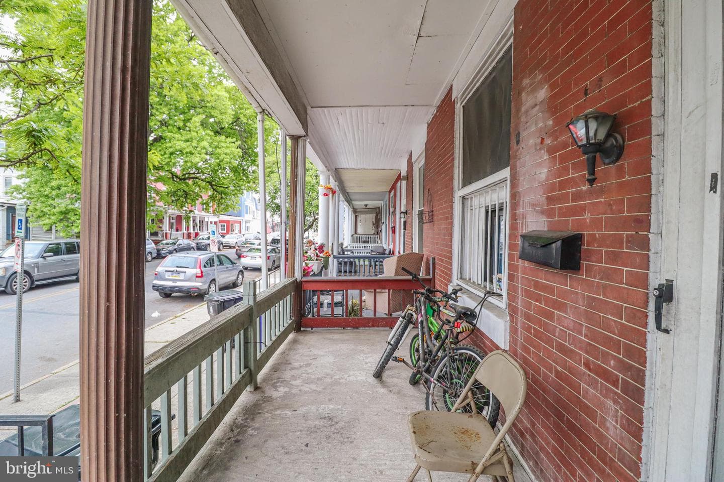 1632 Derry Street photo 3
