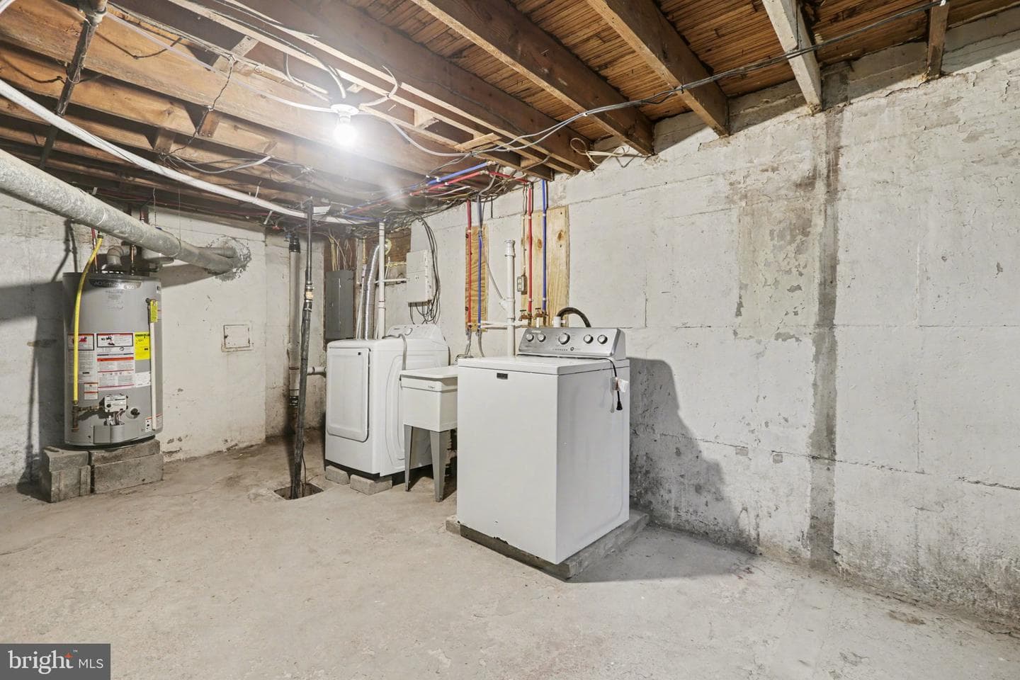 3712 Derry Street photo 21