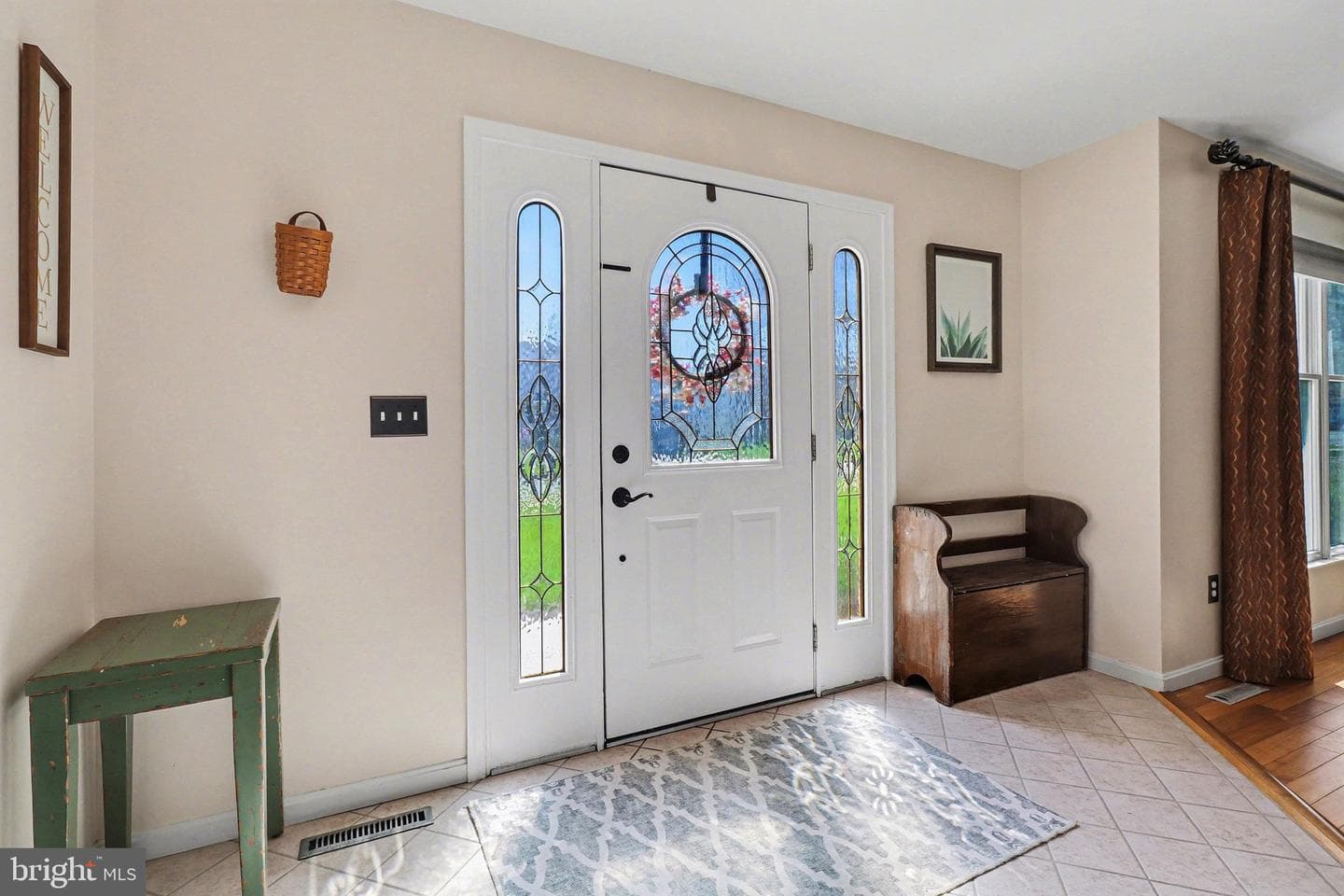 6126 Chatham Court photo 4