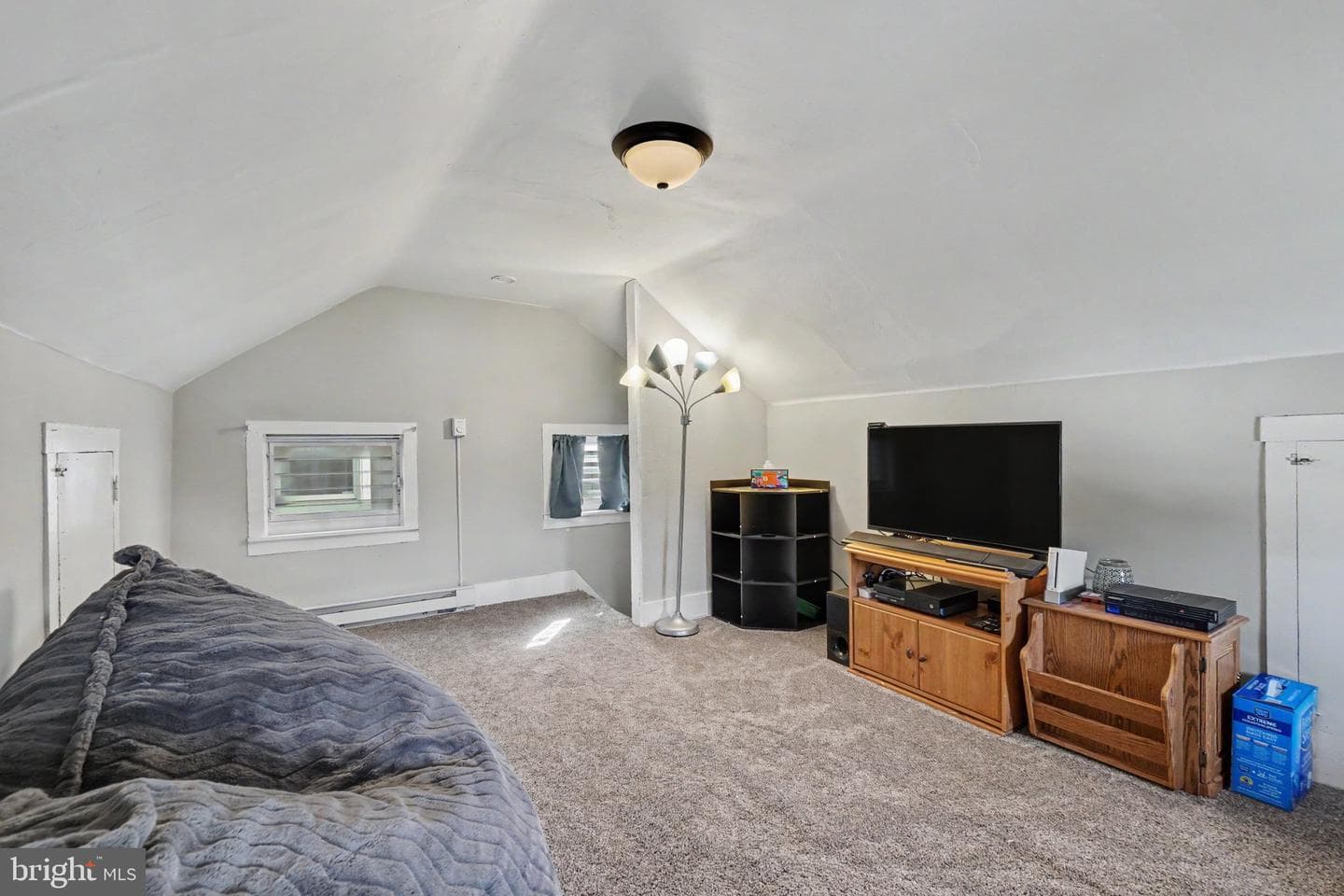 418 Elizabeth Street photo 22