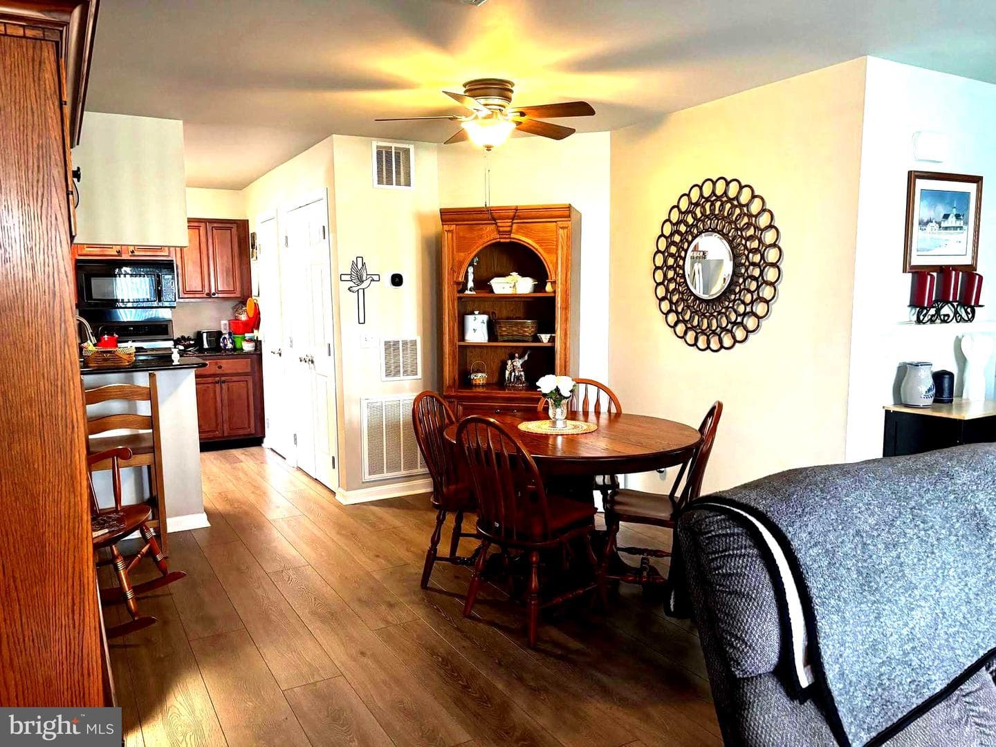299 Thrush Drive photo 8