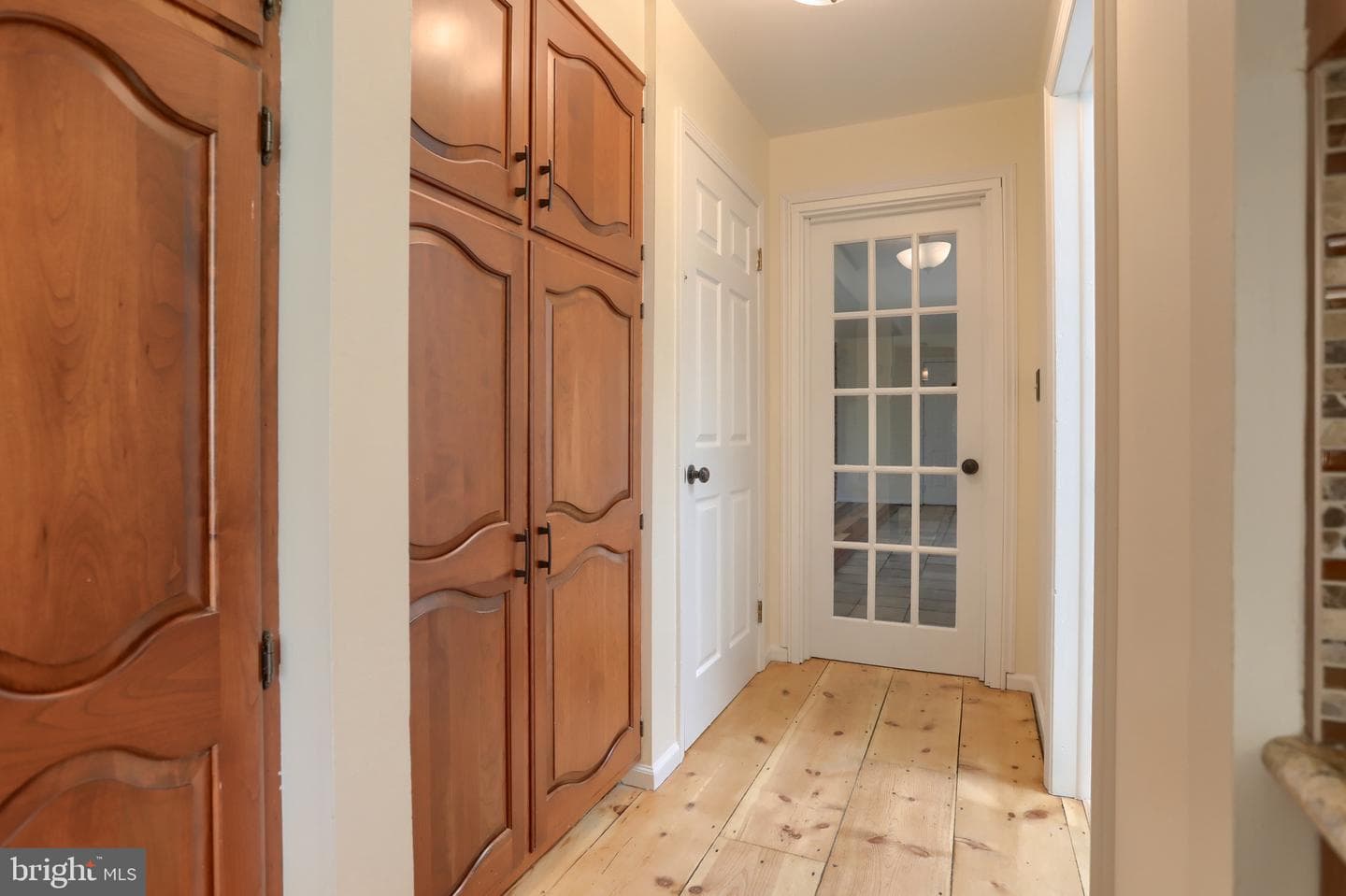 96 Schoolhouse Road photo 13