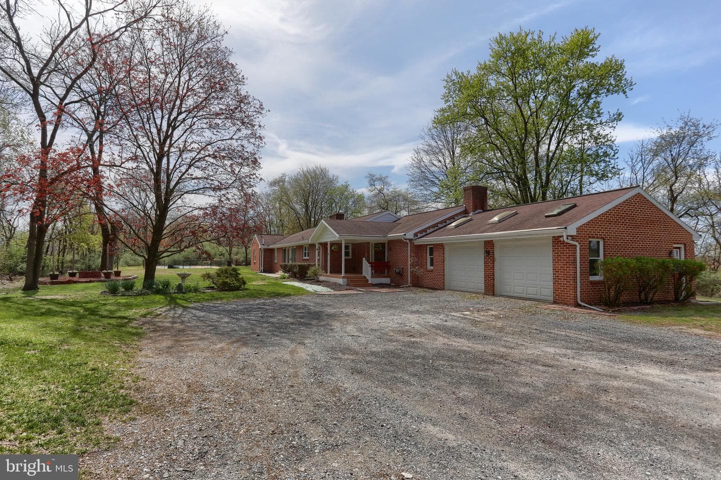 96 Schoolhouse Road photo 3