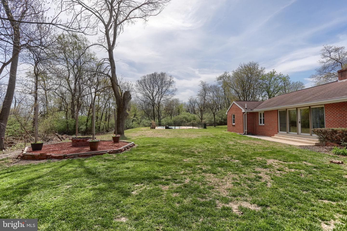96 Schoolhouse Road photo 47