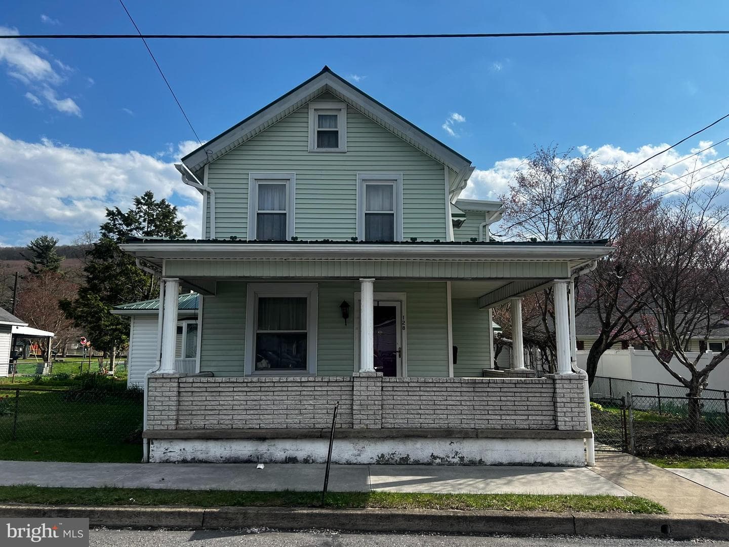 128 Main Street