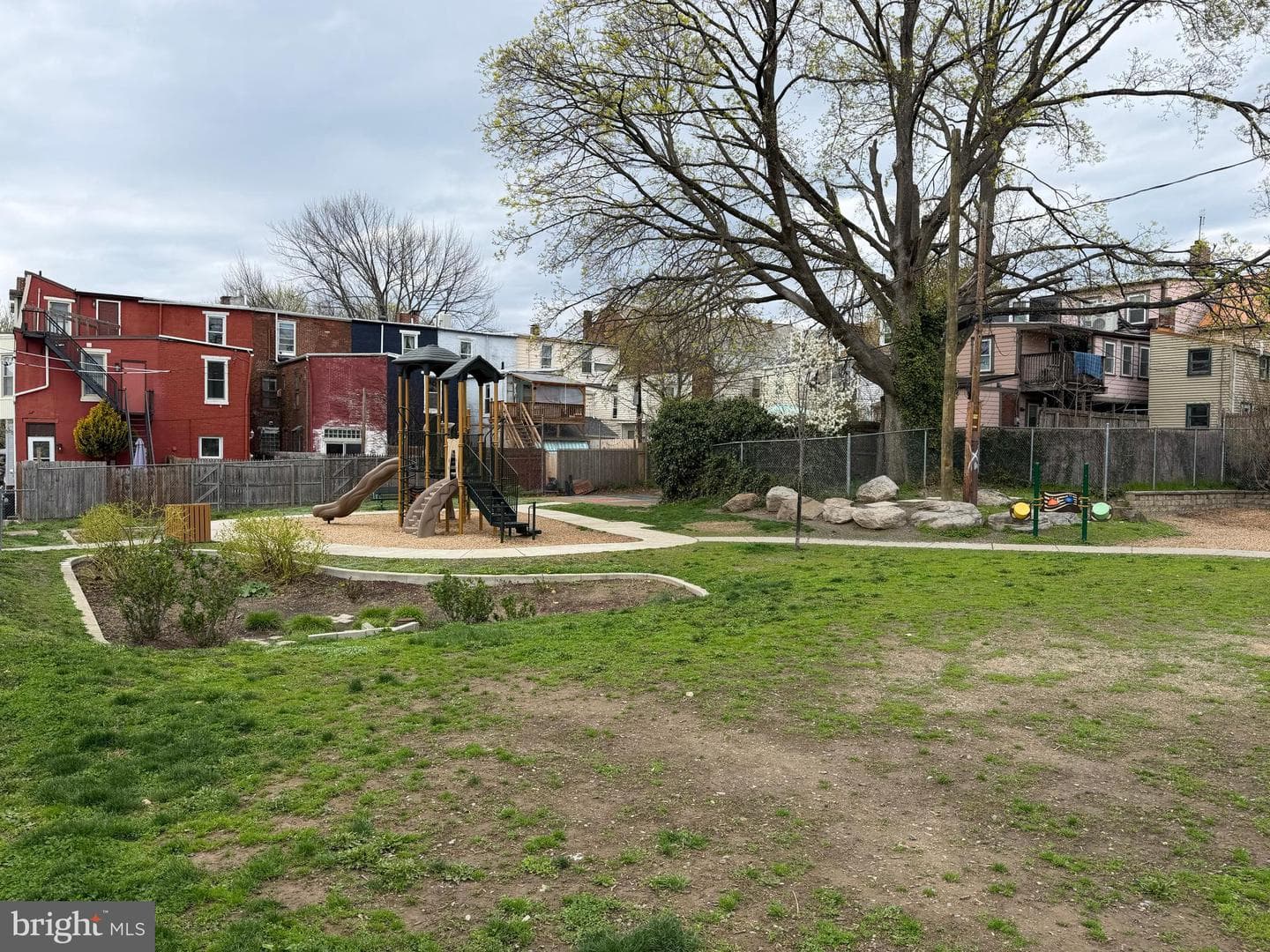1322 Penn Street photo 35