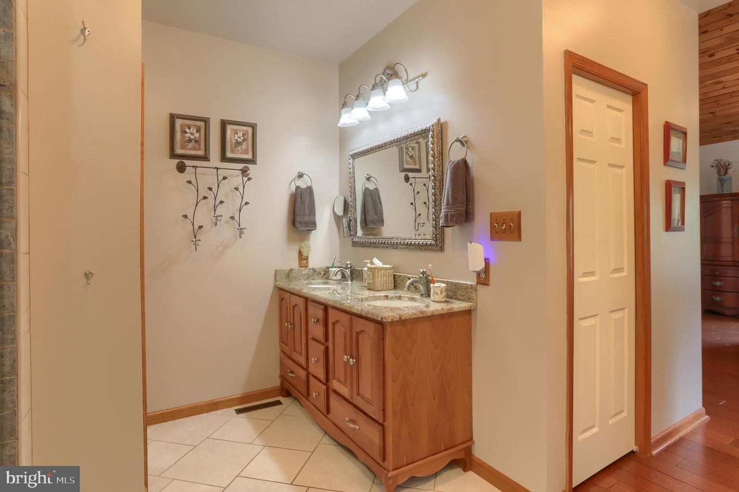 586 Blue Mountain Parkway photo 22