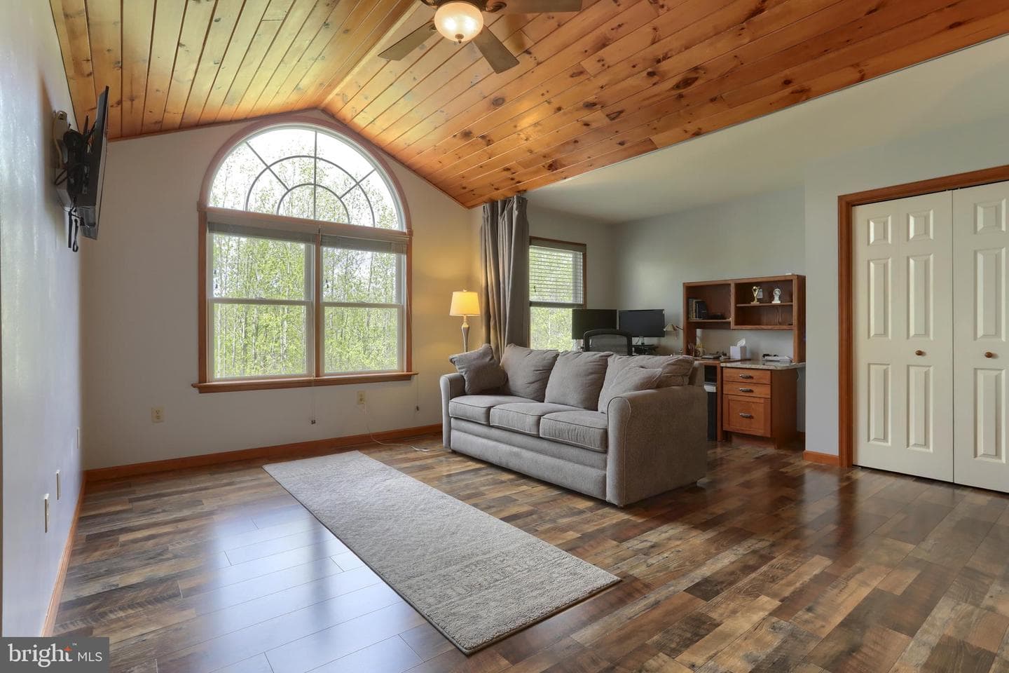 586 Blue Mountain Parkway photo 23