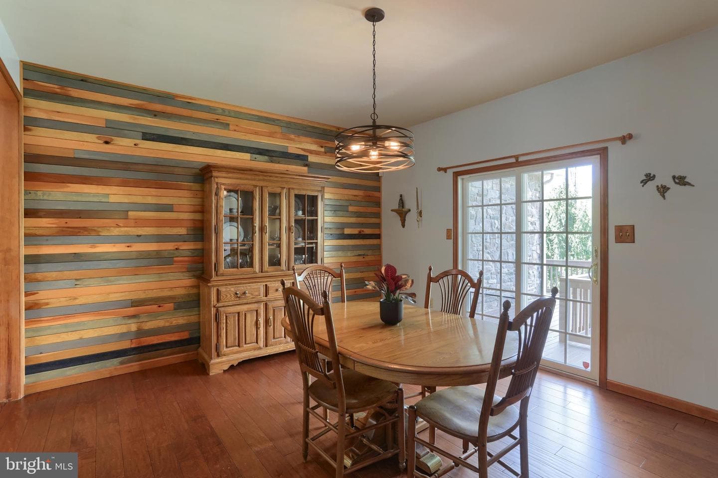 586 Blue Mountain Parkway photo 8