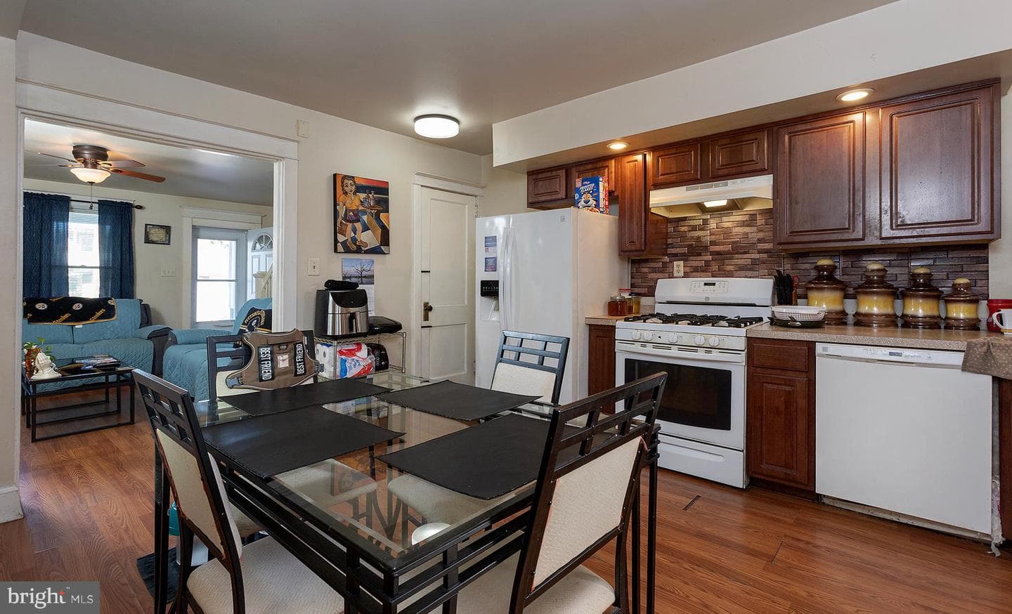 2441 Penn Street photo 9