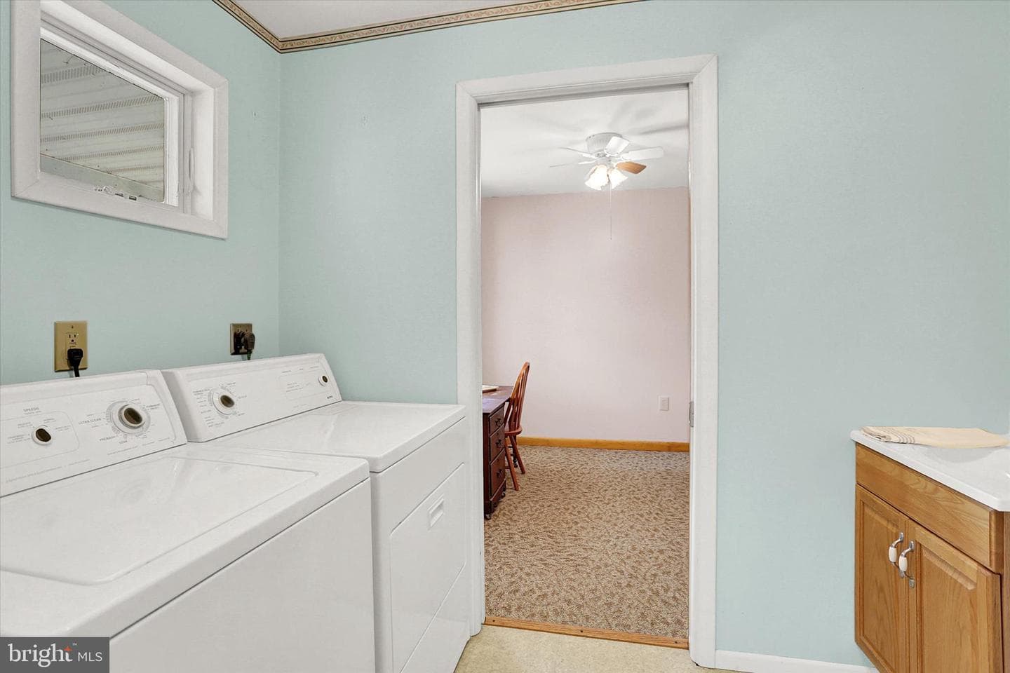 124 Levan Street photo 16