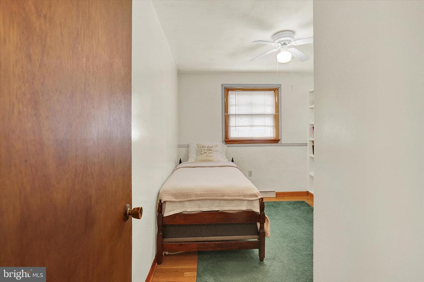 124 Levan Street photo 27