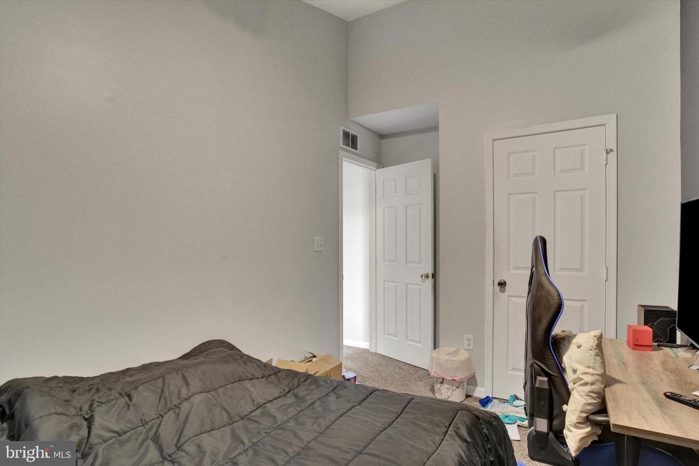 600 Yale Street #1404 photo 14