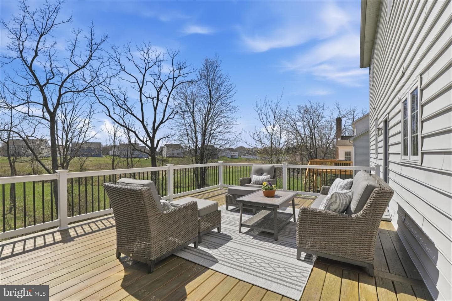 5771 Nesbit Drive photo 2