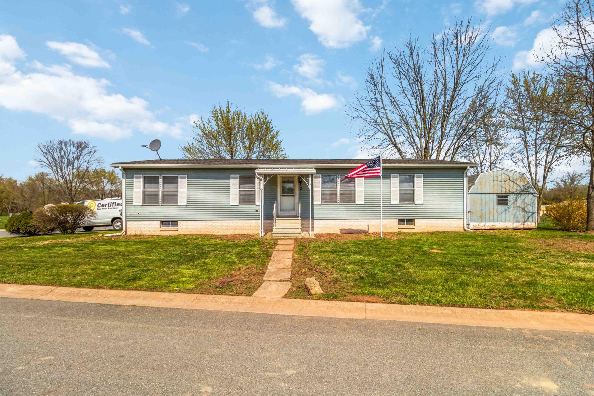 2 Rose Ave, Middletown