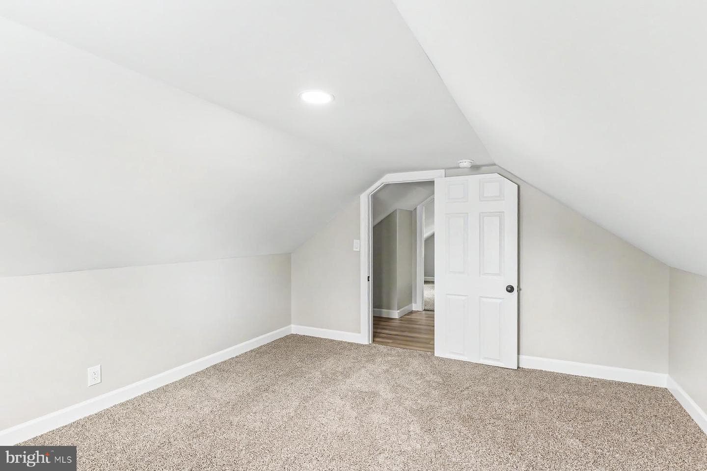 3984 Williams Street photo 22