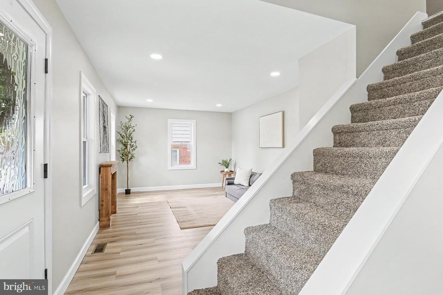 3984 Williams Street photo 4