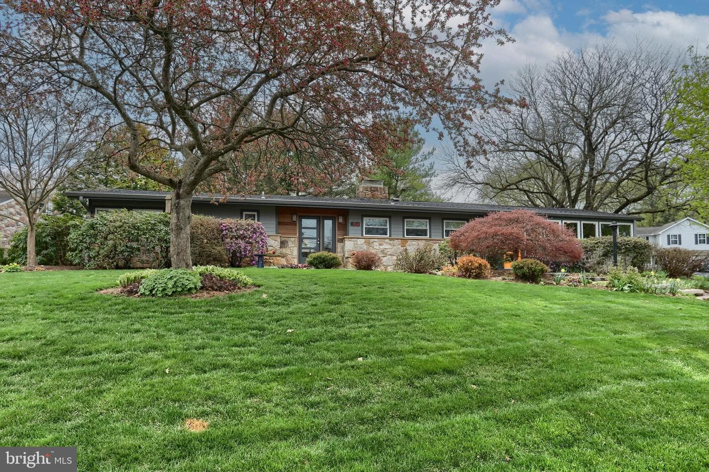 324 Leearden Road