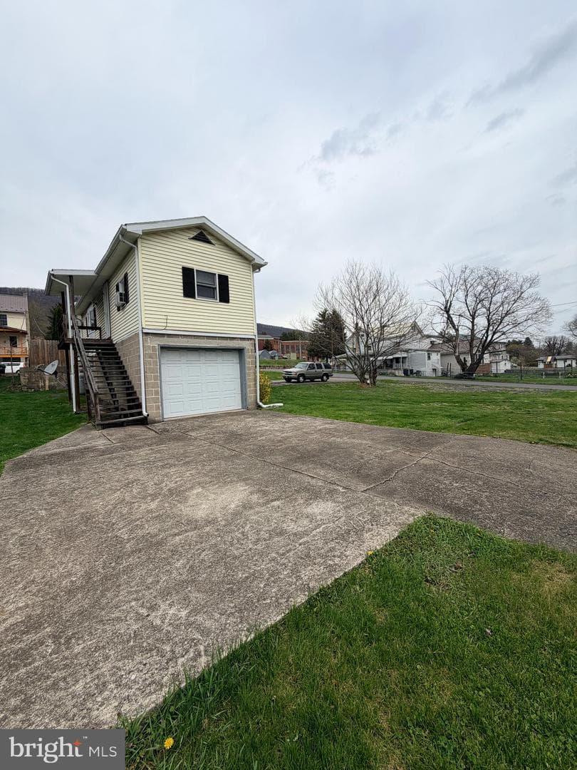 217 Oak Street photo 29