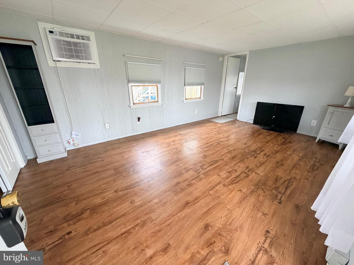 217 Oak Street photo 9