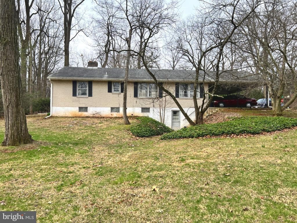 977 Locust Grove Road, Middletown