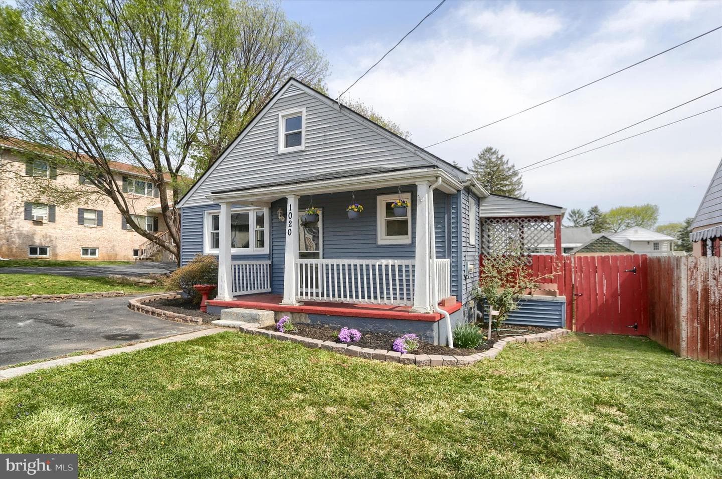 1020 Chambers Street photo 3