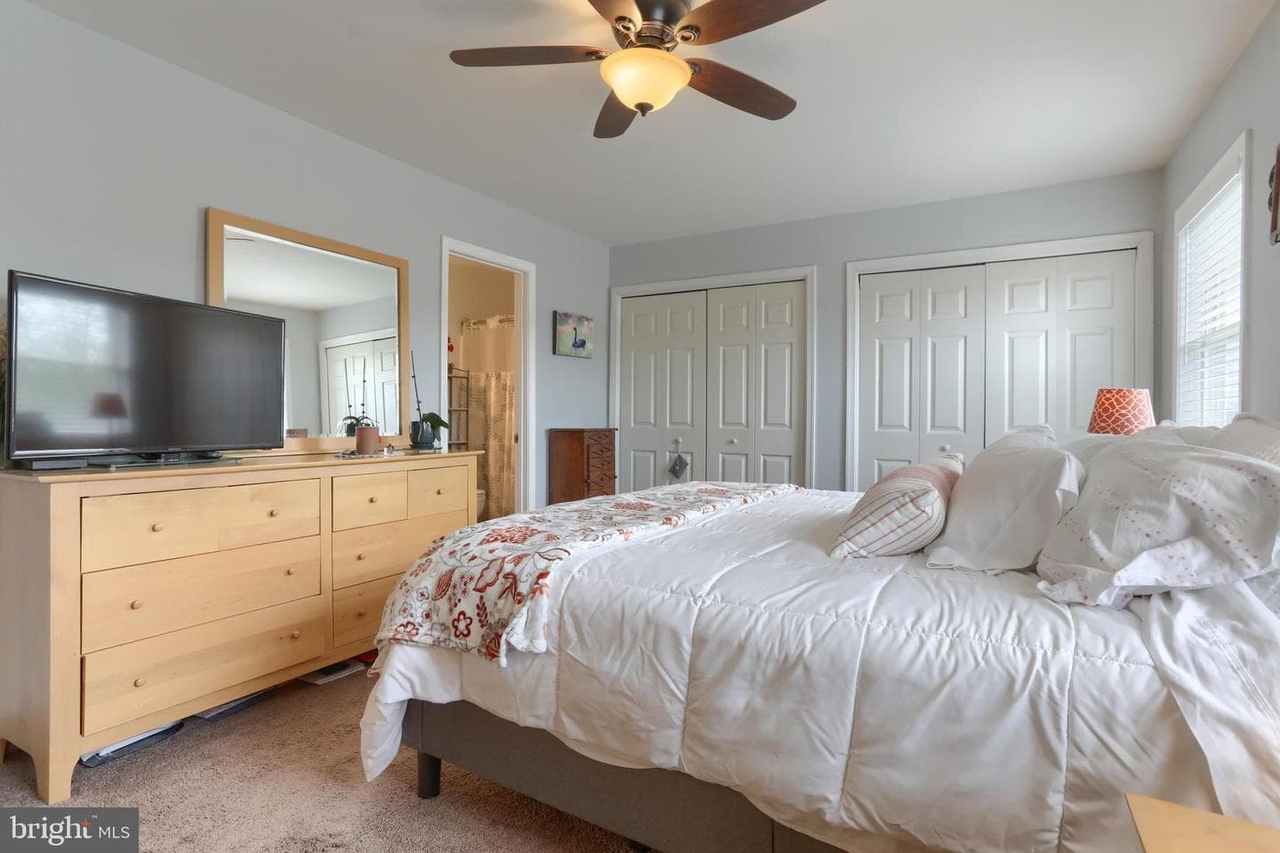 7247 Capital Drive photo 13
