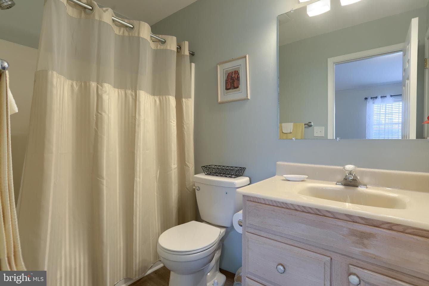 7247 Capital Drive photo 18