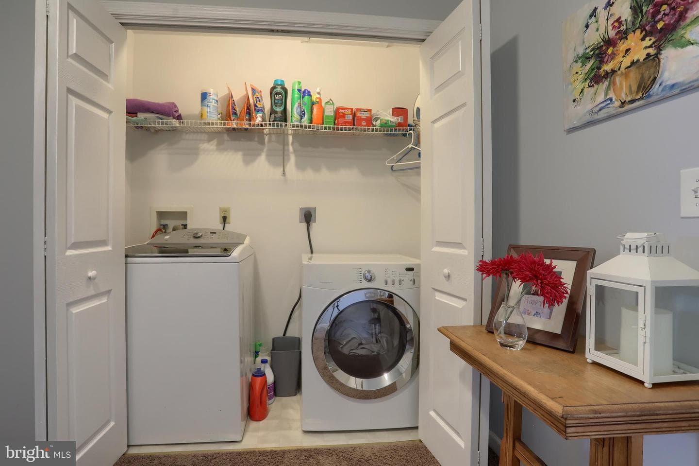 7247 Capital Drive photo 19