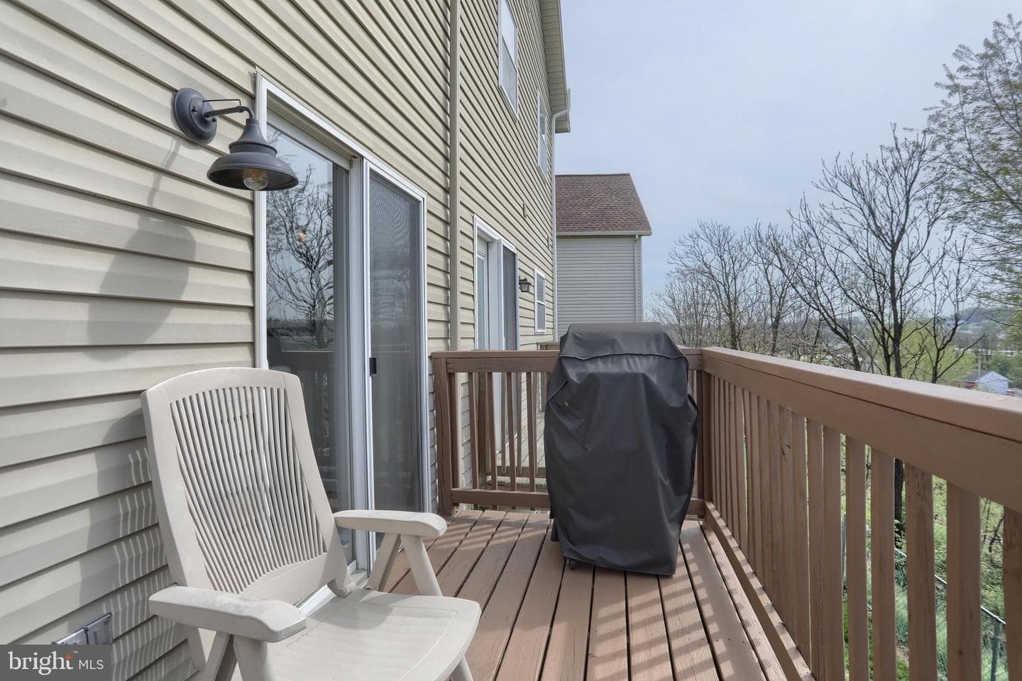 7247 Capital Drive photo 23