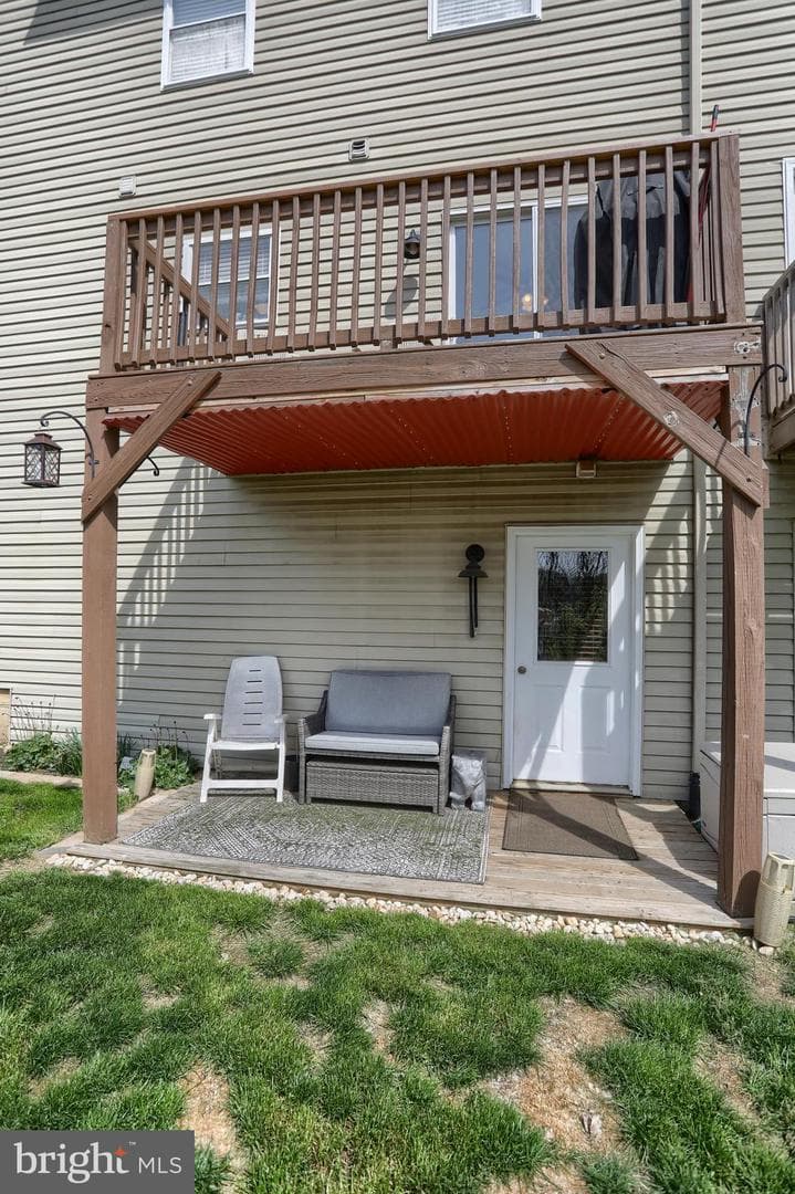 7247 Capital Drive photo 25