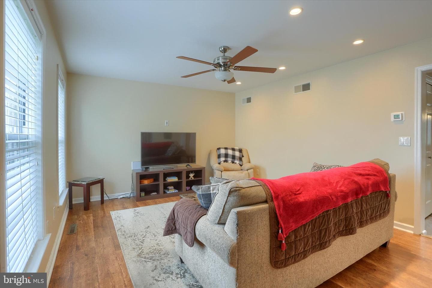 6312 Darlington Drive photo 4