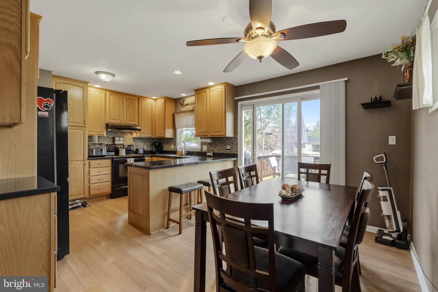 507 Clermont Drive photo 10