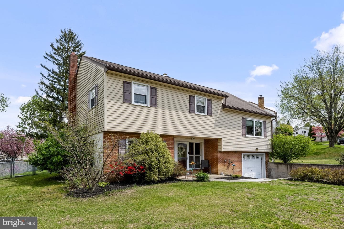 507 Clermont Drive photo 38